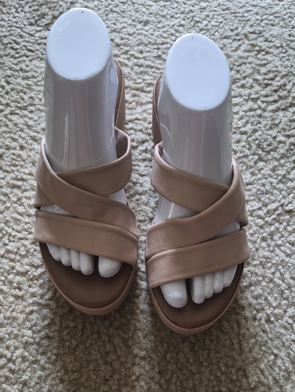Women's Crisscross Slide Sandals in Blush